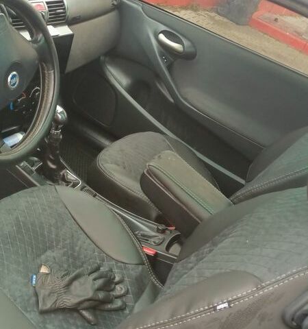 Чорний Фіат Стіло, об'ємом двигуна 1.9 л та пробігом 250 тис. км за 3500 $, фото 8 на Automoto.ua