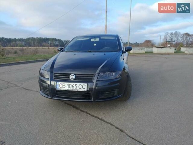 Черный Фиат Стило, объемом двигателя 1.6 л и пробегом 203 тыс. км за 2700 $, фото 1 на Automoto.ua