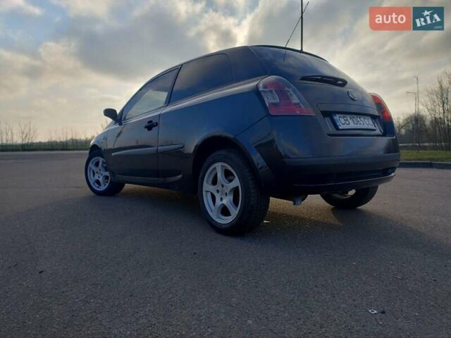 Черный Фиат Стило, объемом двигателя 1.6 л и пробегом 203 тыс. км за 2700 $, фото 4 на Automoto.ua
