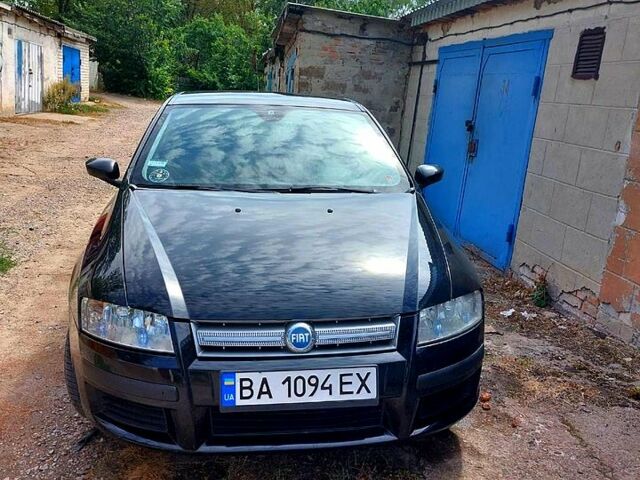 Фиат Стило 2006 в Малой Виске на Automoto.ua Черный Фиат Стило, объемом двигателя 1.9 л и пробегом 255 тыс. км за 4700 $, фото 4 на Automoto.ua