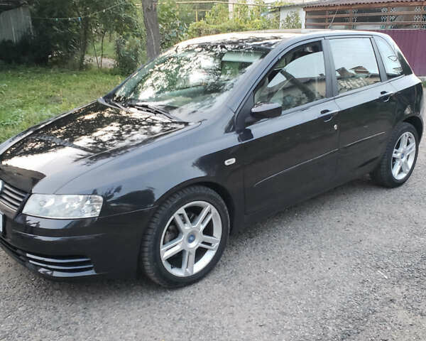 Черный Фиат Стило, объемом двигателя 1.91 л и пробегом 206 тыс. км за 4500 $, фото 17 на Automoto.ua