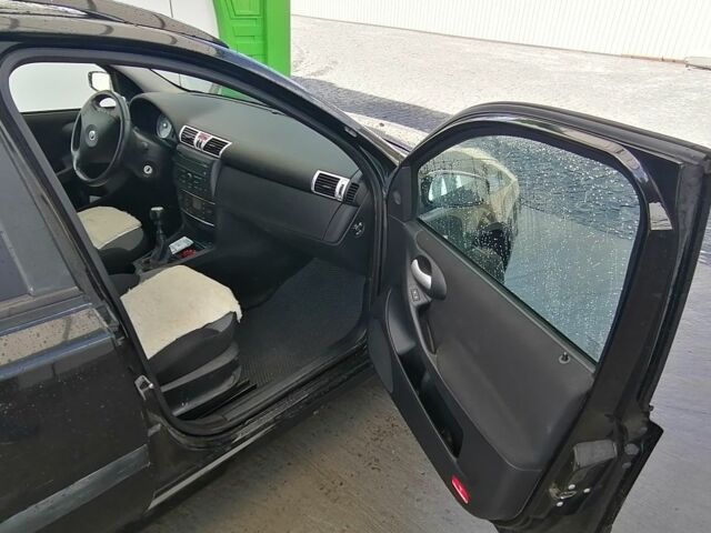 Черный Фиат Стило, объемом двигателя 1.6 л и пробегом 180 тыс. км за 4500 $, фото 1 на Automoto.ua