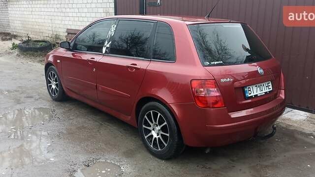 Красный Фиат Стило, объемом двигателя 1.6 л и пробегом 308 тыс. км за 2999 $, фото 3 на Automoto.ua