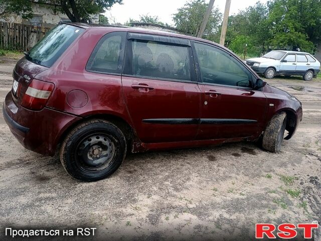 Фиат Стило, объемом двигателя 1.9 л и пробегом 355 тыс. км за 1699 $, фото 4 на Automoto.ua