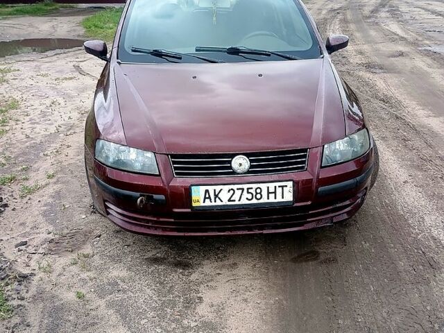 Фиат Стило, объемом двигателя 1.9 л и пробегом 355 тыс. км за 1699 $, фото 1 на Automoto.ua