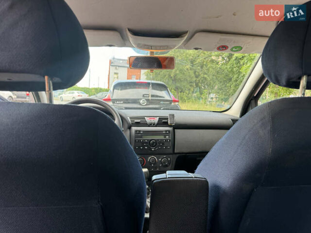 Фиат Стило, объемом двигателя 1.6 л и пробегом 239 тыс. км за 2500 $, фото 13 на Automoto.ua