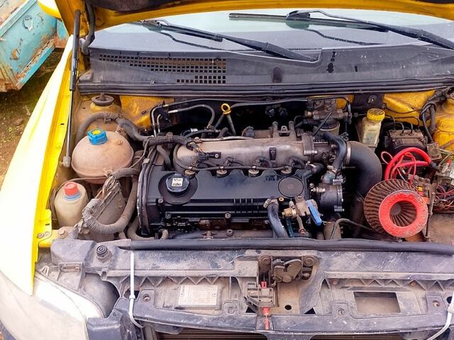Фіат Стіло, об'ємом двигуна 1.9 л та пробігом 347 тис. км за 600 $, фото 2 на Automoto.ua