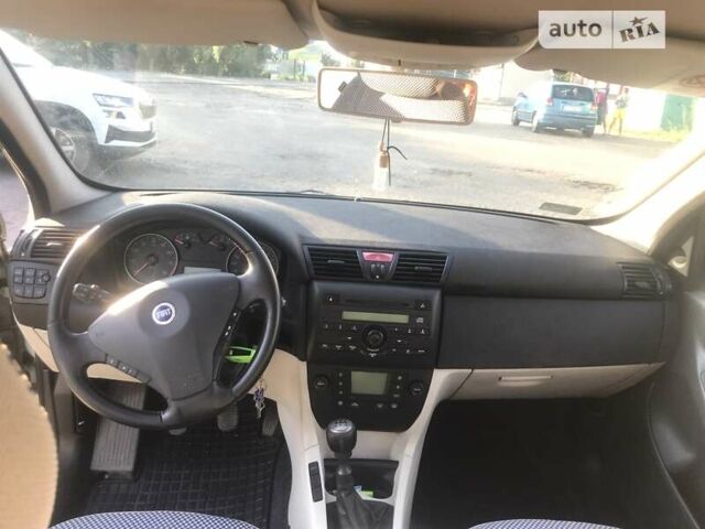 Фиат Стило, объемом двигателя 1.6 л и пробегом 275 тыс. км за 4000 $, фото 10 на Automoto.ua
