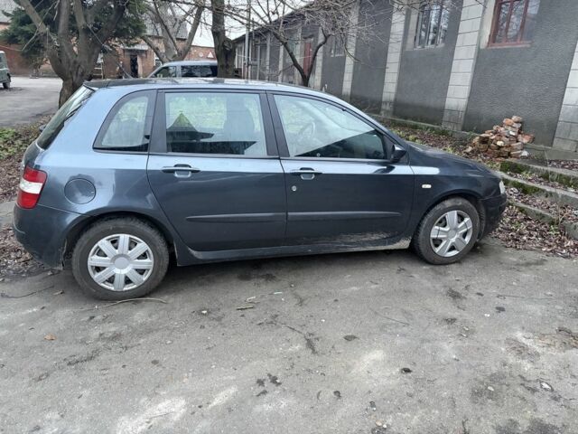 Сірий Фіат Стіло, об'ємом двигуна 1.7 л та пробігом 3 тис. км за 1400 $, фото 2 на Automoto.ua