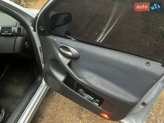 Серый Фиат Стило, объемом двигателя 1.9 л и пробегом 420 тыс. км за 2400 $, фото 5 на Automoto.ua