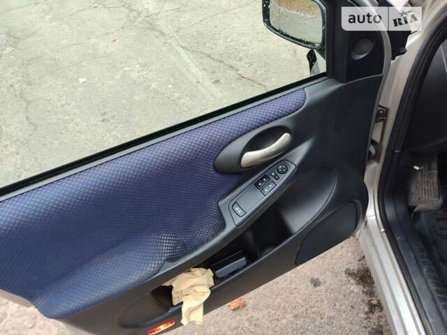 Сірий Фіат Стіло, об'ємом двигуна 1.6 л та пробігом 222 тис. км за 2500 $, фото 11 на Automoto.ua