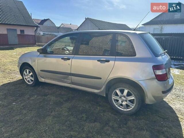 Серый Фиат Стило, объемом двигателя 1.24 л и пробегом 176 тыс. км за 2000 $, фото 2 на Automoto.ua