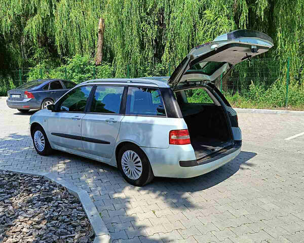 Серый Фиат Стило, объемом двигателя 1.6 л и пробегом 210 тыс. км за 3000 $, фото 19 на Automoto.ua