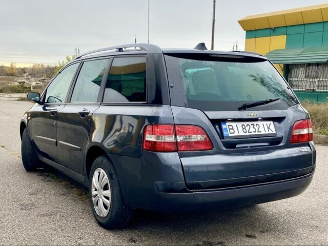 Серый Фиат Стило, объемом двигателя 1.6 л и пробегом 212 тыс. км за 3500 $, фото 3 на Automoto.ua