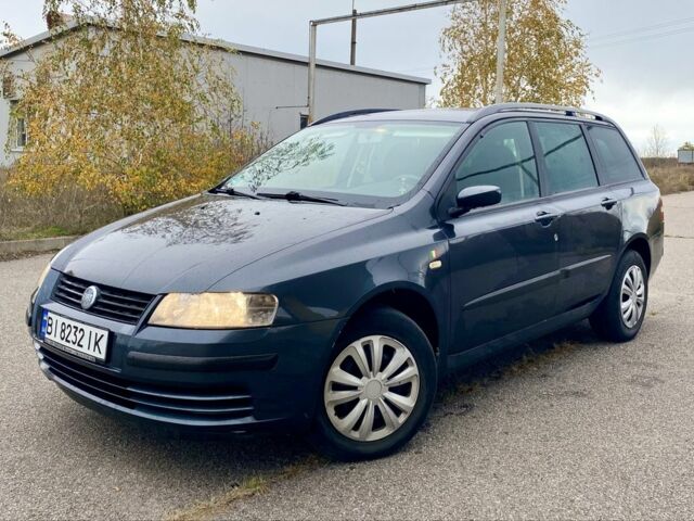 Серый Фиат Стило, объемом двигателя 1.6 л и пробегом 212 тыс. км за 3500 $, фото 2 на Automoto.ua