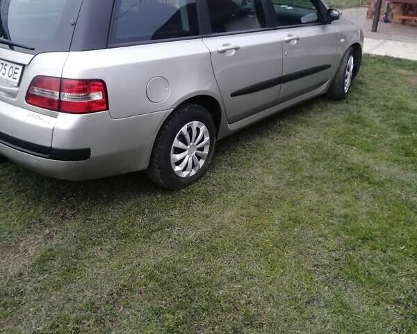 Серый Фиат Стило, объемом двигателя 1.6 л и пробегом 215 тыс. км за 3500 $, фото 9 на Automoto.ua