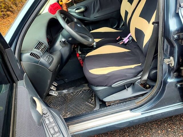 Серый Фиат Стило, объемом двигателя 1.9 л и пробегом 321 тыс. км за 4000 $, фото 6 на Automoto.ua