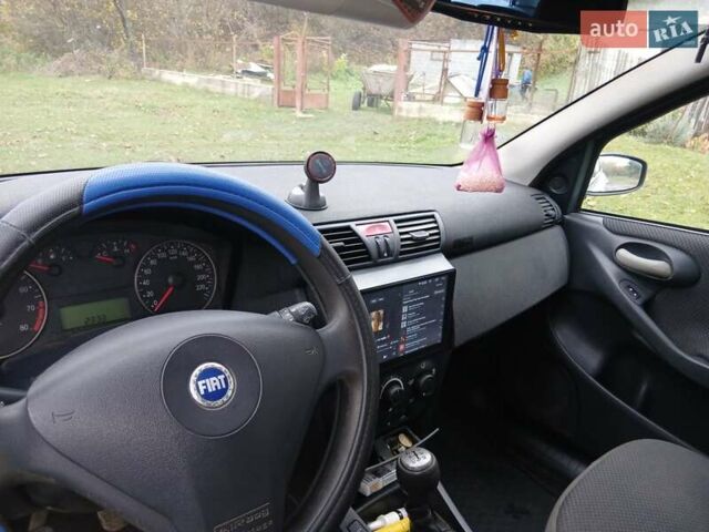 Серый Фиат Стило, объемом двигателя 1.6 л и пробегом 210 тыс. км за 3000 $, фото 6 на Automoto.ua