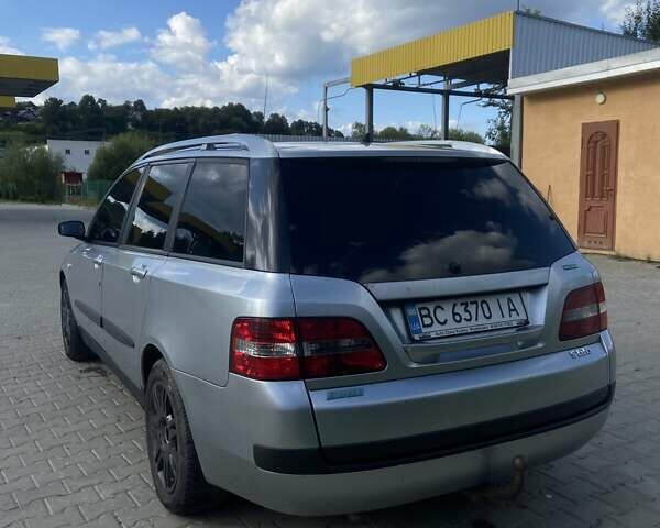 Серый Фиат Стило, объемом двигателя 0 л и пробегом 270 тыс. км за 3300 $, фото 4 на Automoto.ua
