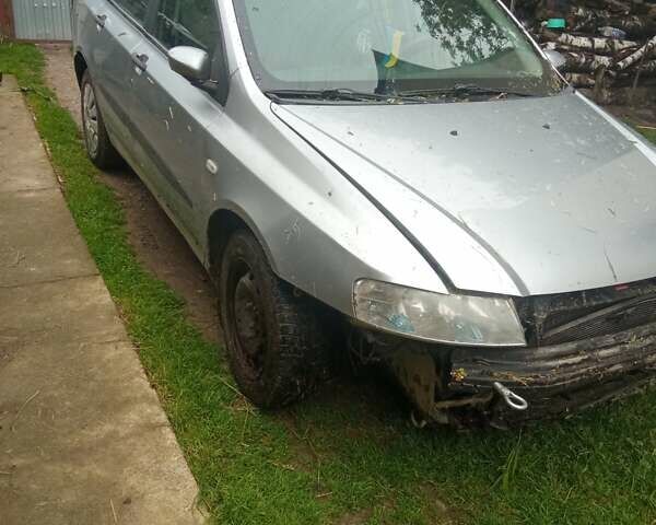 Сірий Фіат Стіло, об'ємом двигуна 1.91 л та пробігом 310 тис. км за 2950 $, фото 1 на Automoto.ua