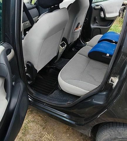 Сірий Фіат Стіло, об'ємом двигуна 1.6 л та пробігом 176 тис. км за 2800 $, фото 10 на Automoto.ua