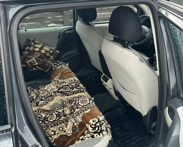 Серый Фиат Стило, объемом двигателя 1.6 л и пробегом 170 тыс. км за 3300 $, фото 8 на Automoto.ua