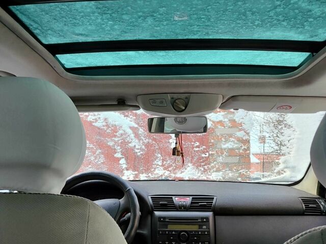 Сірий Фіат Стіло, об'ємом двигуна 1.9 л та пробігом 322 тис. км за 2000 $, фото 4 на Automoto.ua