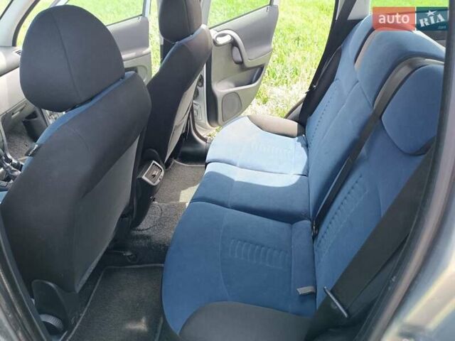 Серый Фиат Стило, объемом двигателя 1.6 л и пробегом 218 тыс. км за 4500 $, фото 19 на Automoto.ua