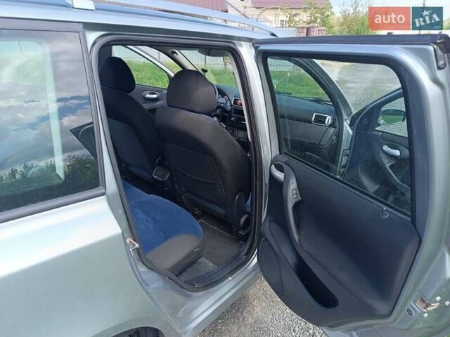 Серый Фиат Стило, объемом двигателя 1.6 л и пробегом 218 тыс. км за 4500 $, фото 16 на Automoto.ua