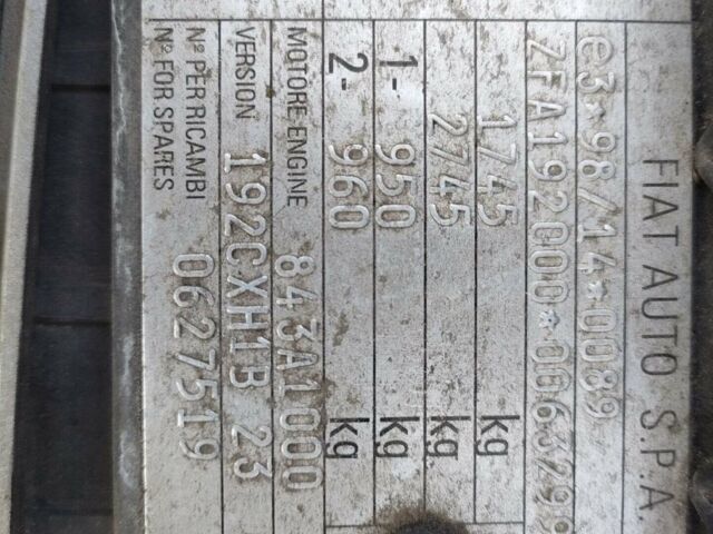 Серый Фиат Стило, объемом двигателя 1.4 л и пробегом 210 тыс. км за 2920 $, фото 24 на Automoto.ua