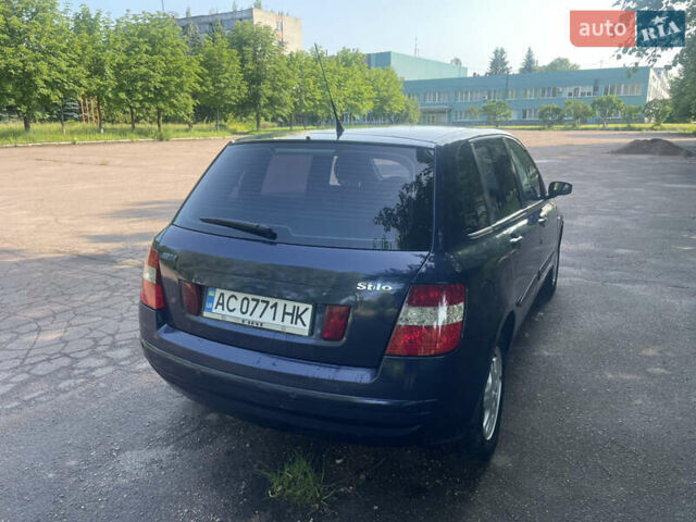 Фиат Стило 2001 в Житомире на Automoto.ua Синий Фиат Стило, объемом двигателя 1.91 л и пробегом 290 тыс. км за 2900 $, фото 14 на Automoto.ua