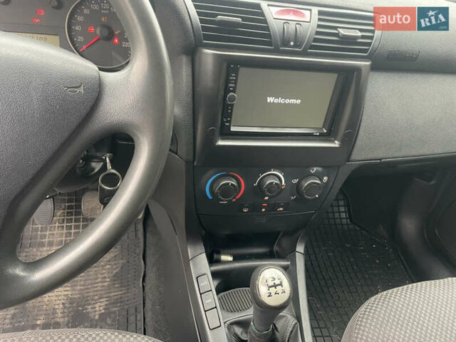 Синий Фиат Стило, объемом двигателя 1.91 л и пробегом 295 тыс. км за 2700 $, фото 10 на Automoto.ua