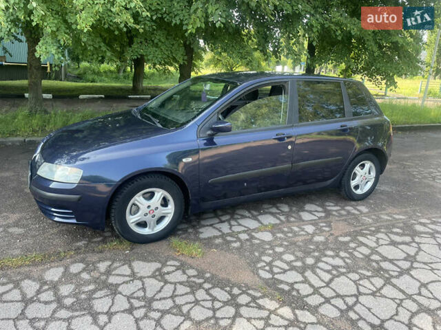 Фиат Стило 2001 в Житомире на Automoto.ua Синий Фиат Стило, объемом двигателя 1.91 л и пробегом 290 тыс. км за 2900 $, фото 16 на Automoto.ua