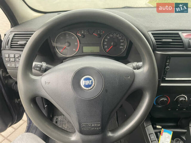 Синий Фиат Стило, объемом двигателя 1.91 л и пробегом 295 тыс. км за 2700 $, фото 8 на Automoto.ua
