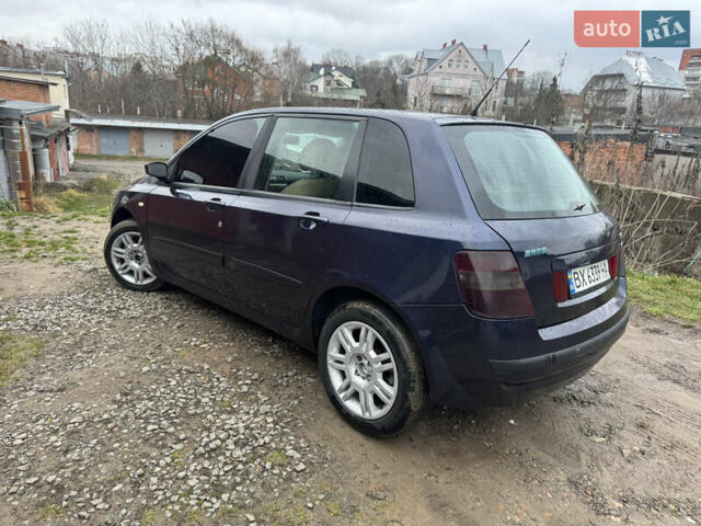 Синій Фіат Стіло, об'ємом двигуна 1.91 л та пробігом 222 тис. км за 2000 $, фото 2 на Automoto.ua