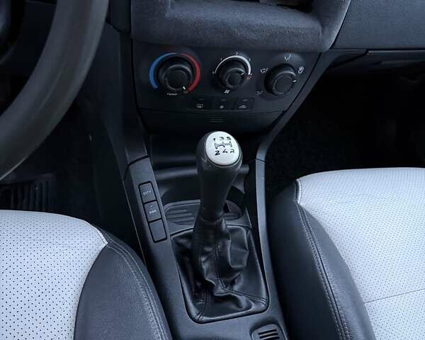 Синій Фіат Стіло, об'ємом двигуна 1.91 л та пробігом 196 тис. км за 3500 $, фото 14 на Automoto.ua