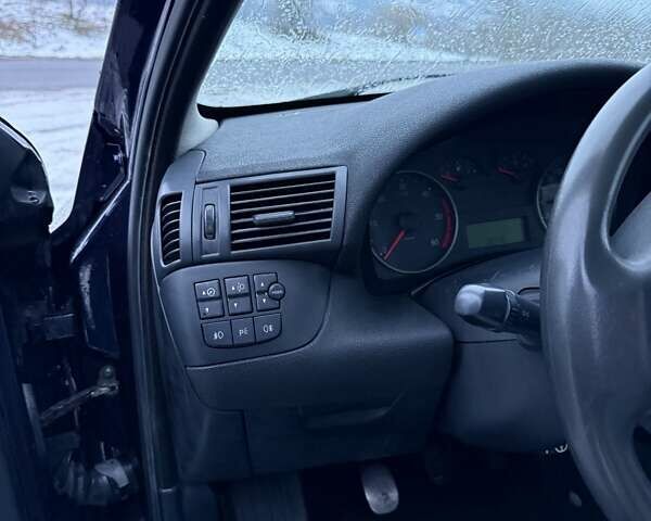 Синій Фіат Стіло, об'ємом двигуна 1.91 л та пробігом 196 тис. км за 3500 $, фото 12 на Automoto.ua