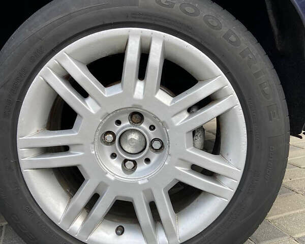 Синій Фіат Стіло, об'ємом двигуна 1.9 л та пробігом 350 тис. км за 1999 $, фото 36 на Automoto.ua