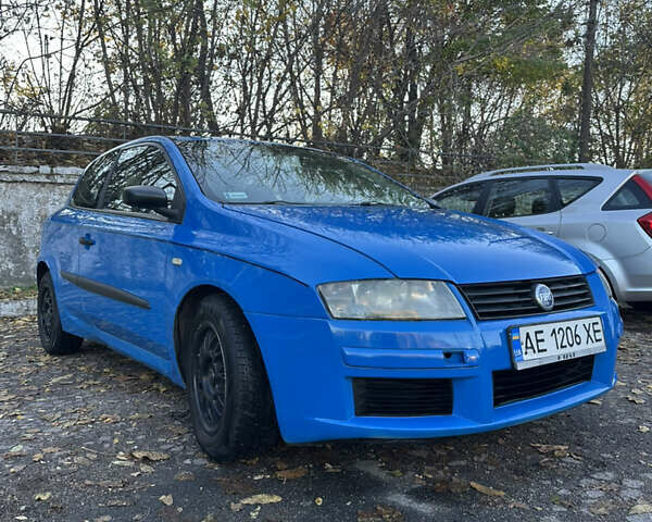 Синий Фиат Стило, объемом двигателя 1.6 л и пробегом 246 тыс. км за 2800 $, фото 22 на Automoto.ua