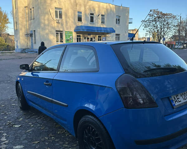 Синий Фиат Стило, объемом двигателя 1.6 л и пробегом 246 тыс. км за 2800 $, фото 8 на Automoto.ua