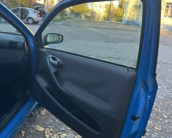 Синий Фиат Стило, объемом двигателя 1.6 л и пробегом 246 тыс. км за 2800 $, фото 5 на Automoto.ua