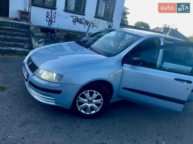 Синий Фиат Стило, объемом двигателя 1.6 л и пробегом 323 тыс. км за 3500 $, фото 3 на Automoto.ua