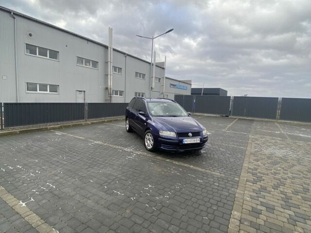 Синий Фиат Стило, объемом двигателя 1.6 л и пробегом 230 тыс. км за 3000 $, фото 2 на Automoto.ua