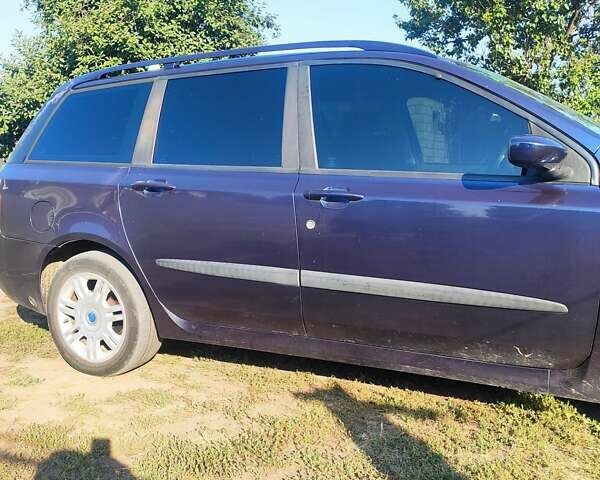 Синий Фиат Стило, объемом двигателя 1.6 л и пробегом 293 тыс. км за 3300 $, фото 6 на Automoto.ua