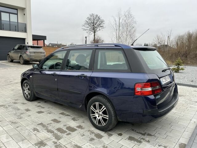 Синий Фиат Стило, объемом двигателя 1.9 л и пробегом 267 тыс. км за 3700 $, фото 1 на Automoto.ua