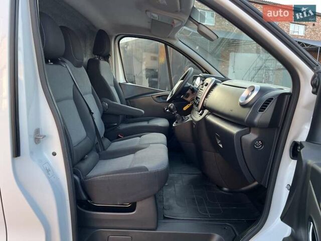 Белый Фиат Таленто, объемом двигателя 1.6 л и пробегом 175 тыс. км за 13950 $, фото 13 на Automoto.ua