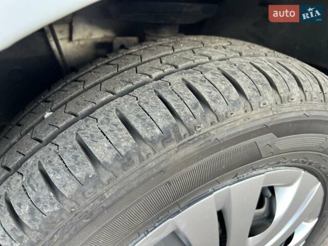 Белый Фиат Таленто, объемом двигателя 1.6 л и пробегом 175 тыс. км за 13950 $, фото 25 на Automoto.ua