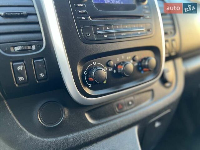 Белый Фиат Таленто, объемом двигателя 1.6 л и пробегом 175 тыс. км за 13950 $, фото 7 на Automoto.ua