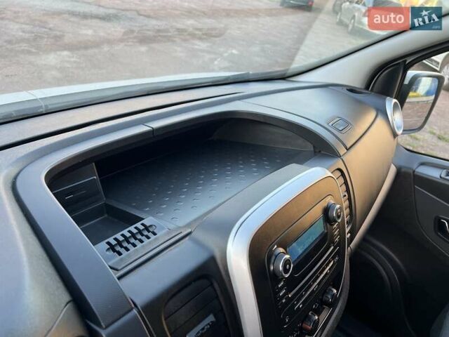 Белый Фиат Таленто, объемом двигателя 1.6 л и пробегом 175 тыс. км за 13950 $, фото 10 на Automoto.ua