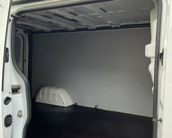 Белый Фиат Таленто, объемом двигателя 2 л и пробегом 217 тыс. км за 17450 $, фото 18 на Automoto.ua